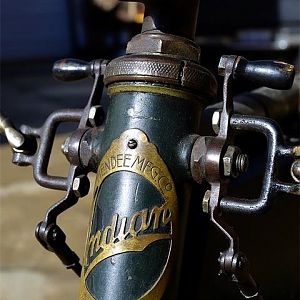 B985d028151848def26b6731ba67a9ce--indian-motorcycles-vintage-motorcycles