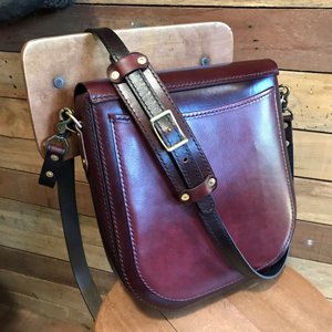 large latigo messenger bag