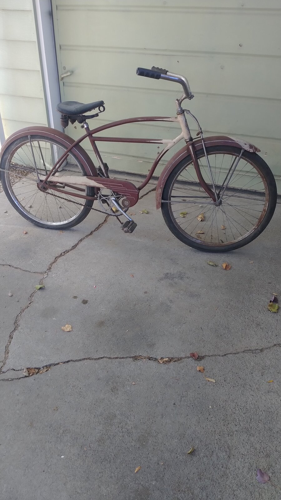 1946 schwinn bicycle This is the 1946 Schwinn bicycle that I inherited from my Father. I'm  looking forward to restoring it