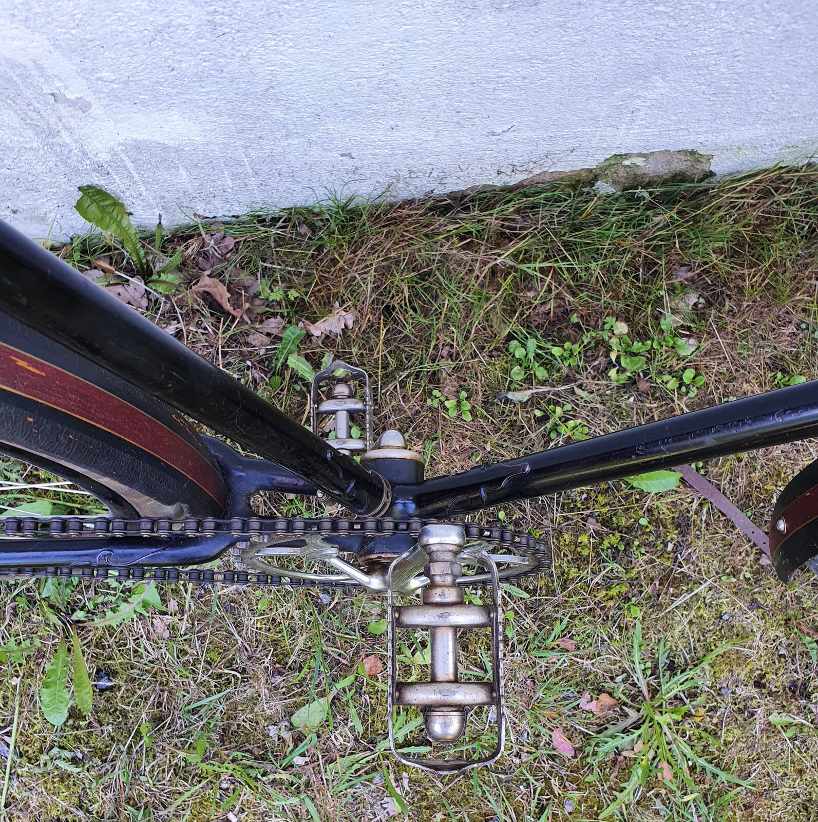 1444534