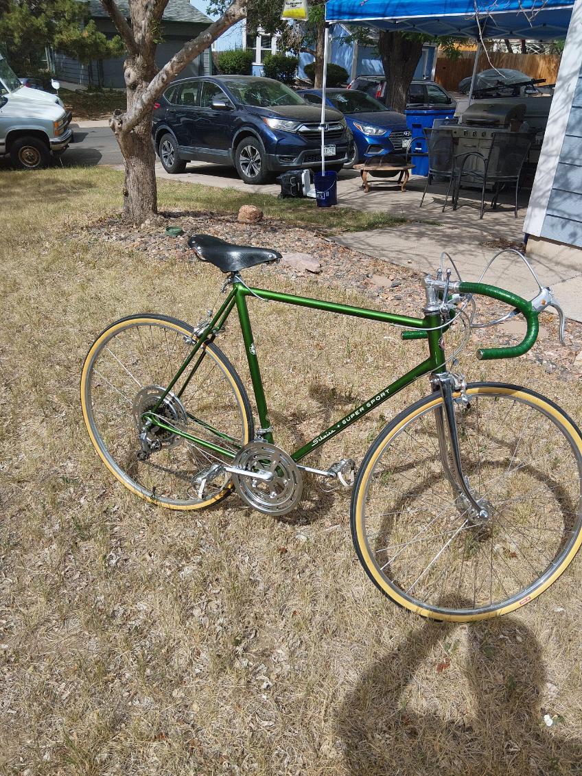 2026-06-21b 1970 Schwinn Super Sport Campus Green.jpg