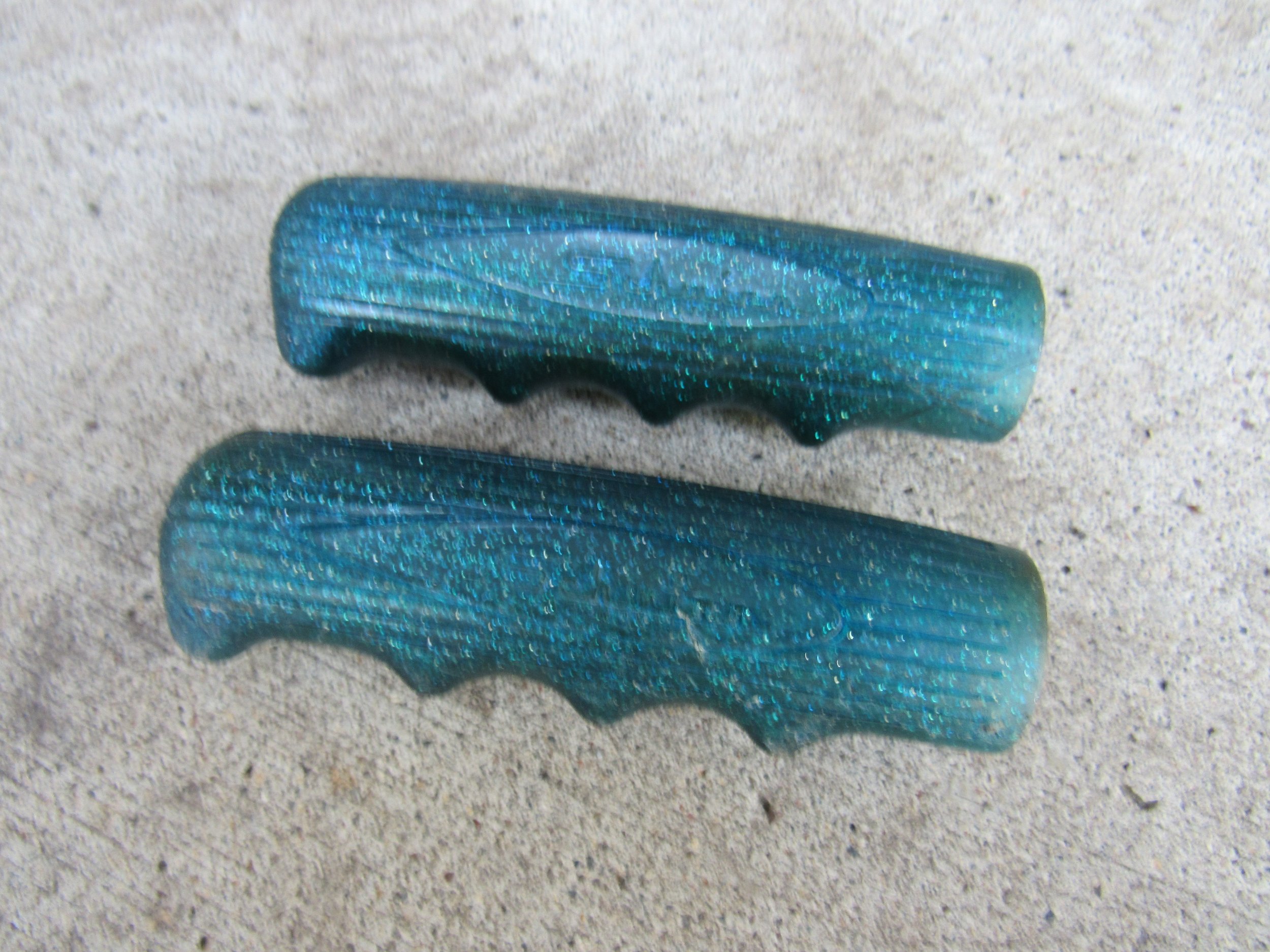 bluegrips.JPG