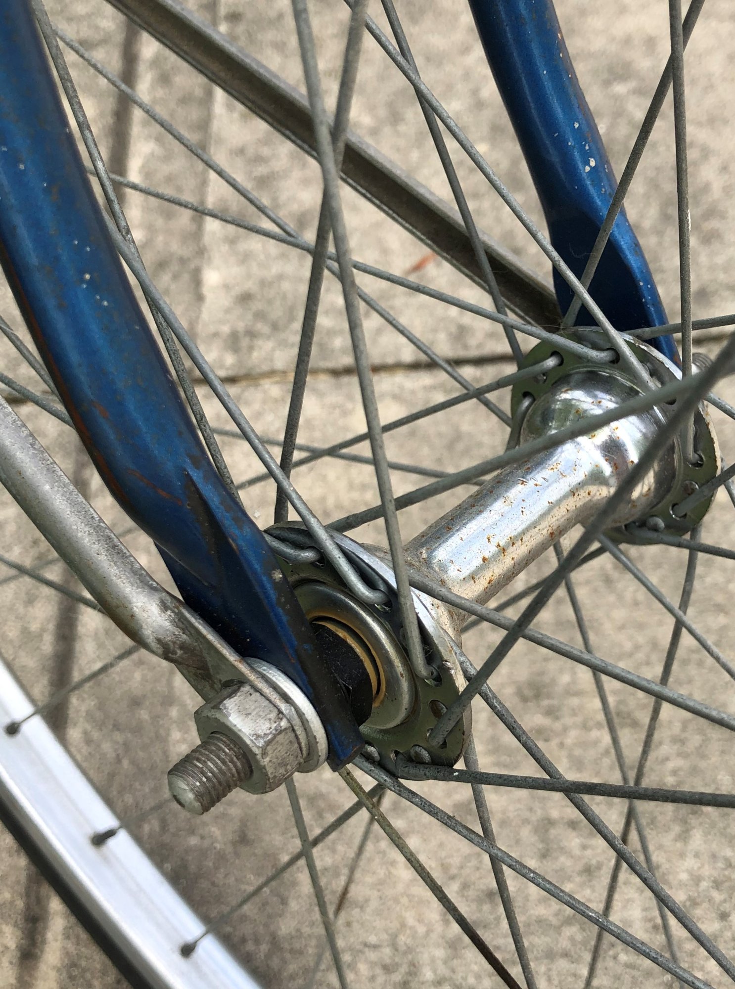 Front hub.jpg