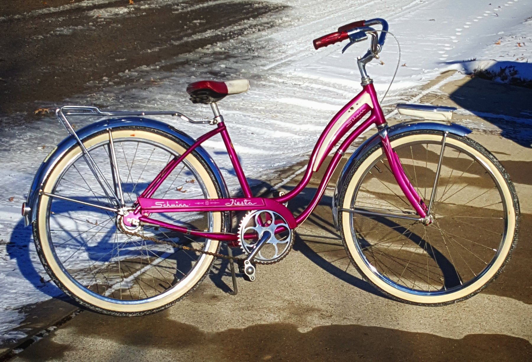 Beautiful 1966 Schwinn Fiesta | All Things Schwinn | The Classic and