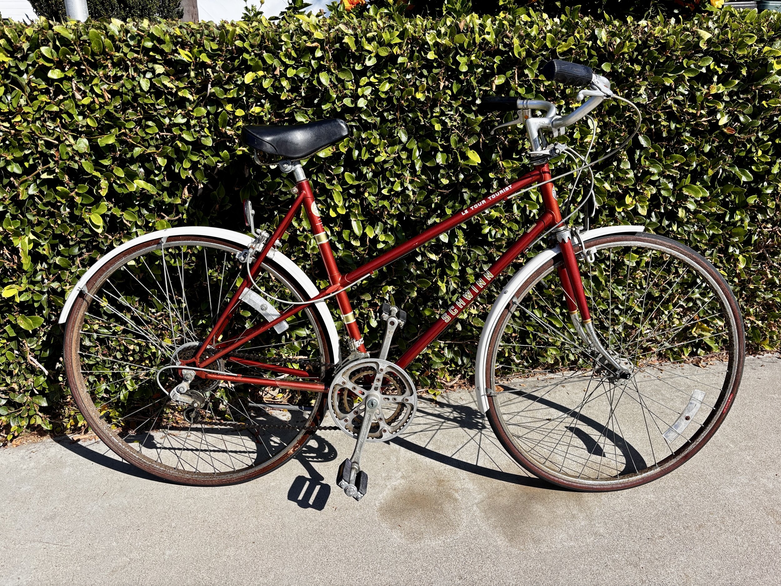 schwinn 1020 bicycle Sold - 1981 Schwinn Le Tour Tourist 10 speed bicycle | Archive (sold or  withdrawn)
