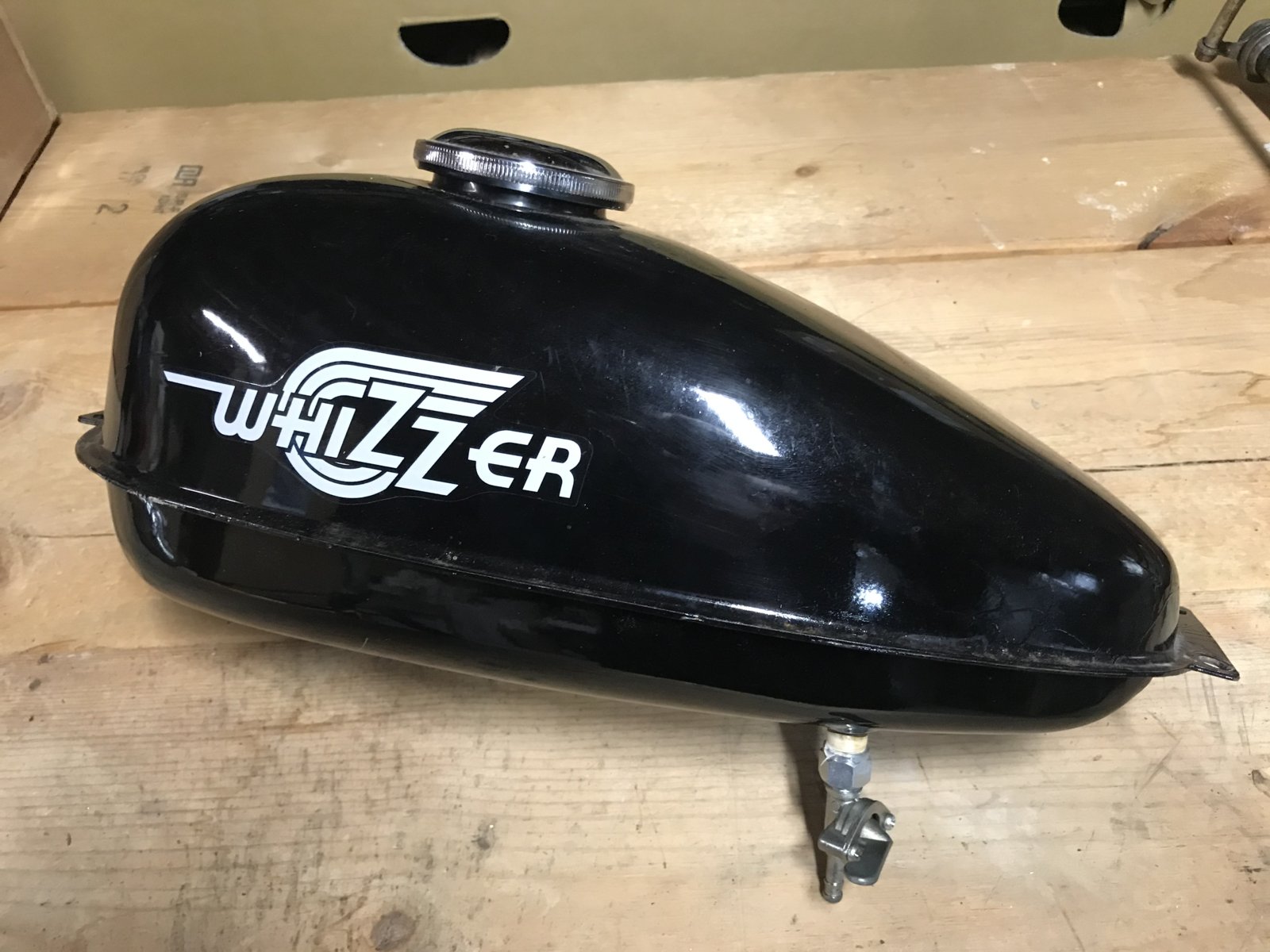 Whizzer hot sale gas tank