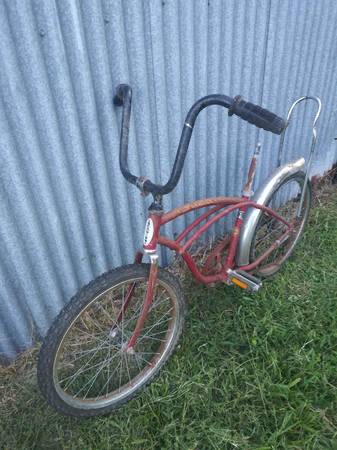 Schwinn stingray at online walmart