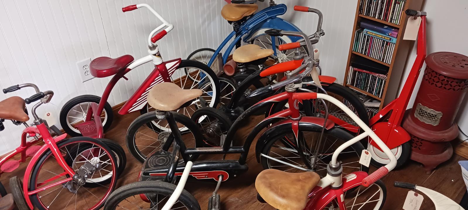 trikes.jpg