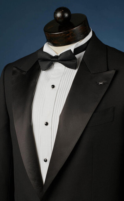 ack%20-%20Classic%20Tuxedo-9011-1-8120-TUXNT%20(8).jpg