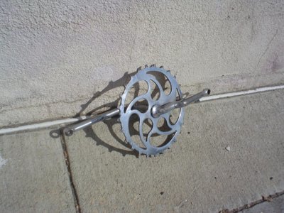 old blue crank 012.jpg