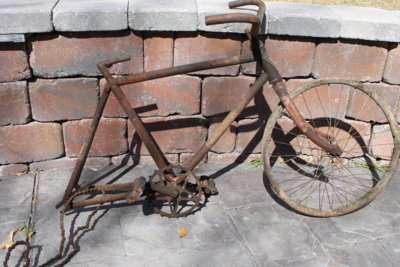 Old Iver Johnson Bicycle 007.JPG