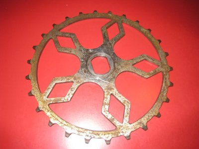 unknown crank chain ring 003.jpg