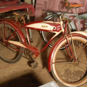 Schwinn store majestic bike