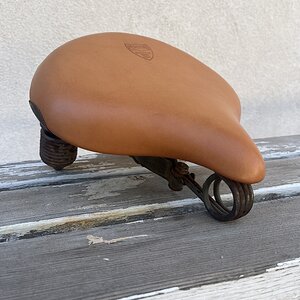 M306 Persons Saddle